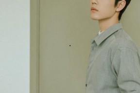 吃瓜娱乐王一博肖战,瓜田里的青春偶像风云录